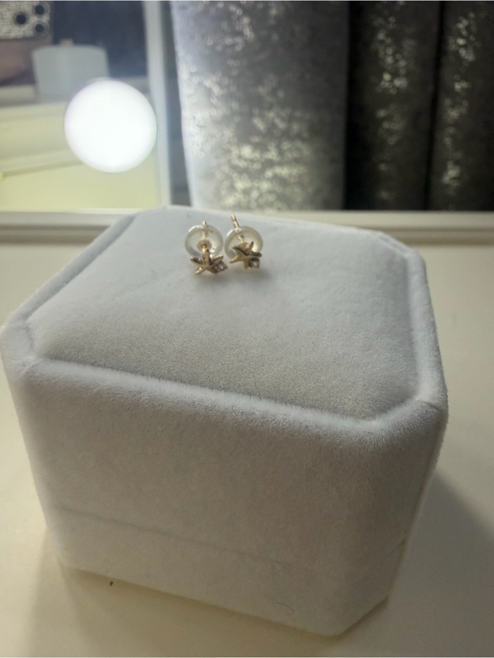 14k gold mini starfish earrings
